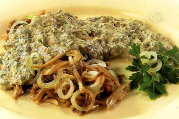 Рецепт приготовления лесных грибов с грецкими орехами в собственном соку фото