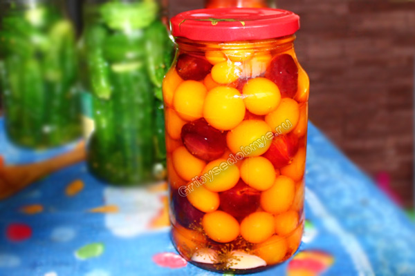 Рецепт маринованных жёлтых помидор с дикой синей сливой рецепт